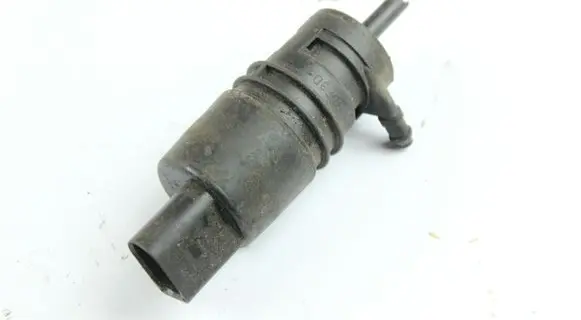 Skoda Superb B6 (3T) Windscreen/windshield washer pump 1K5955651