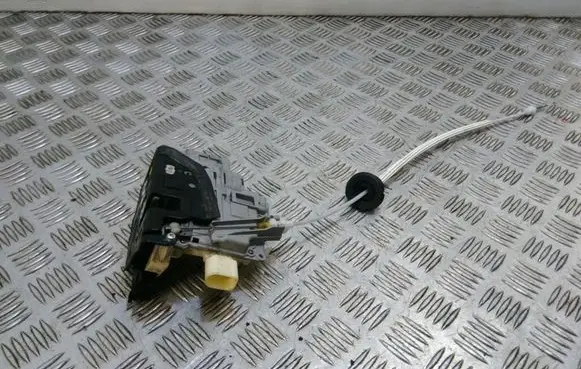 Audi Q7 4L Front door lock 3C2837015A