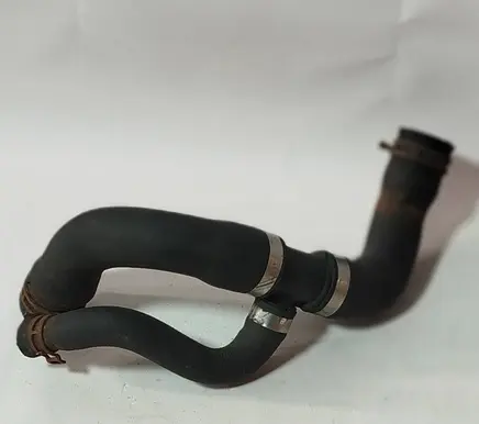 Opel Zafira B Engine coolant pipe/hose s5000257