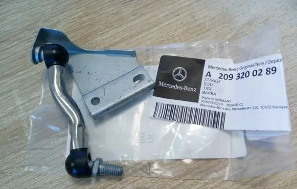 Mercedes-Benz CLK A209 C209 Headlight/headlamp level sensor 2093200289 NE70588