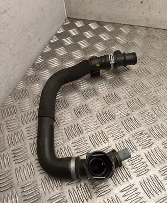 Cupra Formentor Engine coolant pipe/hose 3Q0122291T