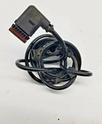 Mercedes-Benz E W211 ABS brake wheel speed sensor A2115401317 nr3176