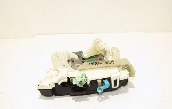 Jeep Patriot Front door lock P04589095AF