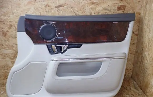 Jaguar XJ X351 Front door card panel trim 