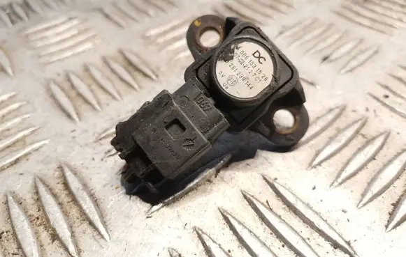 Mercedes-Benz B W245 Air pressure sensor 0061531528 A0061531528
