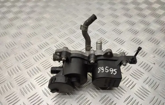 Mercedes-Benz A W169 Oil breather separator A6400101162