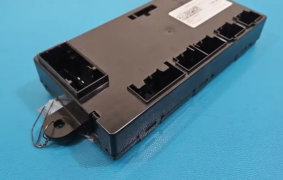 Skoda Octavia Mk4 Central body control module 5WA907727AL IMPRK1565725