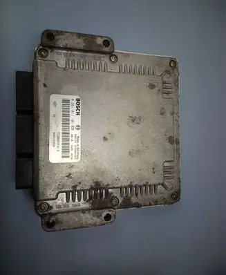 Renault Laguna II Engine control unit/module 8200095416 8200163528 0281011101