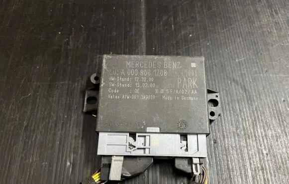 Mercedes-Benz B W246 W242 Parking PDC control unit/module A0009001708