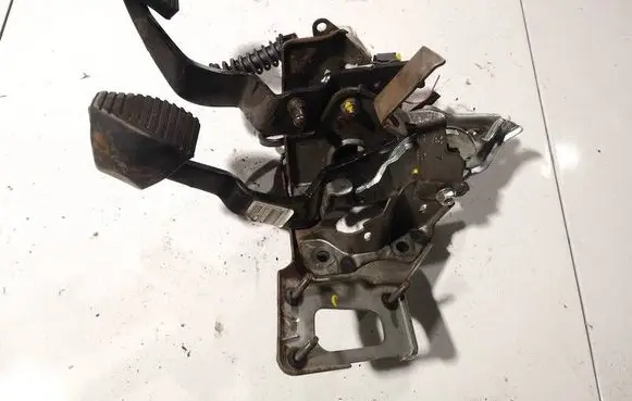 Citroen C4 I Picasso Brake pedal 