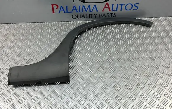 Fiat 500L Rear arch trim 735568354
