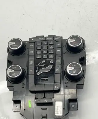 Volvo V40 Climate control unit 31288103 MU075100031 14W07E04