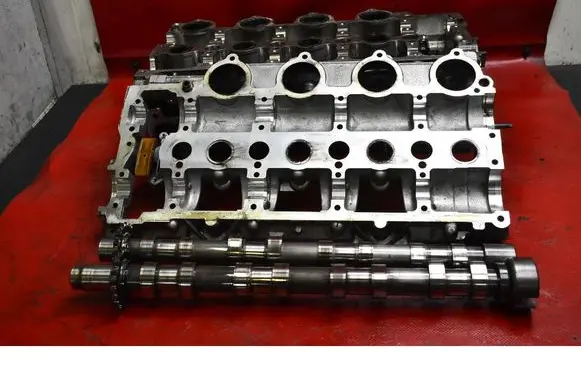 Ford S-MAX Engine head 9688418110
