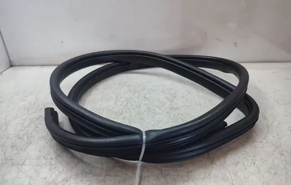KIA Optima Front door rubber seal 