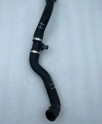 Porsche Cayenne (92A) Engine coolant pipe/hose 7P5122101N