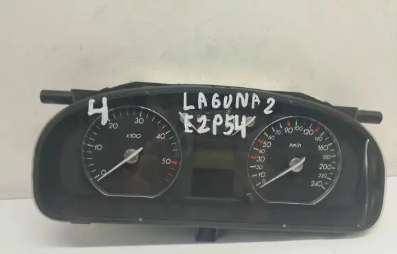 Renault Laguna II Speedometer (instrument cluster) 8200263357