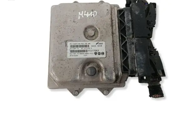 Fiat 500L Engine control unit/module BC0122397E 55277063