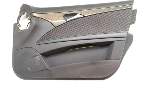 Mercedes-Benz E W211 Front door card panel trim A2117206862
