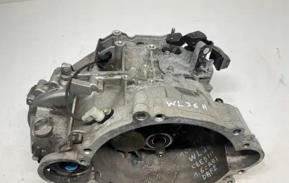 Hyundai i30 Manual 5 speed gearbox WLJ6