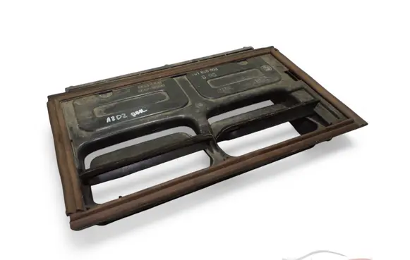 Other engine bay part