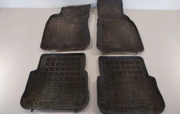 Audi A6 S6 C6 4F Car floor mat set