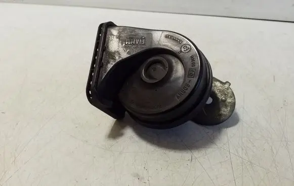 Volvo XC60 Horn signal 55306AM80S