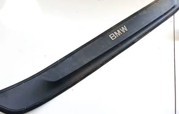 BMW X1 E84 Front sill trim cover 62411810