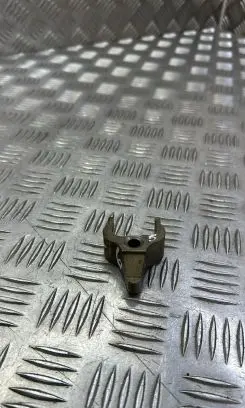 BMW 5 F10 F11 Fuel Injector clamp holder
