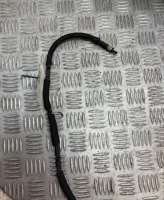 Volkswagen Polo V 6R Fuel injector wires 