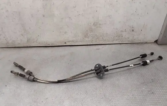 Ford Focus C-MAX Gear shift cable linkage 3M5R7E395GE