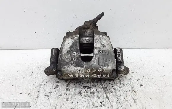 Ford Kuga I Front brake caliper