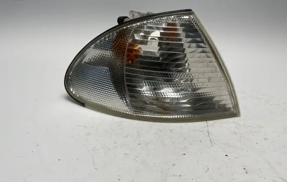 BMW 3 E46 Front indicator light 1315106141