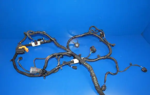 Volvo XC90 Headlight/headlamp wiring loom/harness 