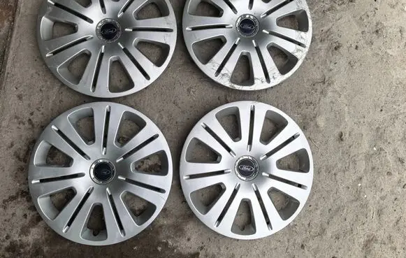 Ford S-MAX R16 wheel hub/cap/trim 6M211130BD