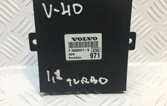 Volvo V40 Central body control module P30850971