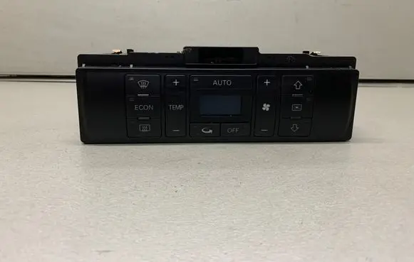 Audi A4 S4 B5 8D Climate control unit 8D0820043M