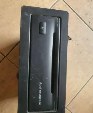 Audi A6 S6 C5 4B Navigation unit CD/DVD player 8618842290