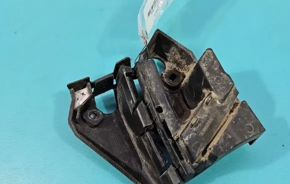 Volvo C30 Front bumper mounting bracket 30655935 IMPRK1554572