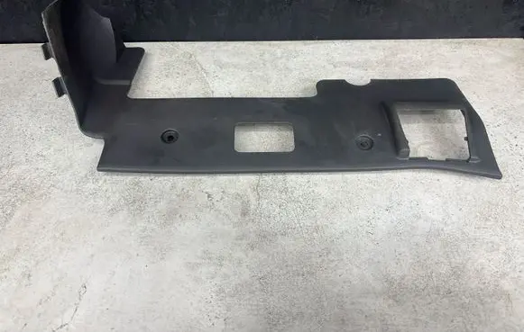 Volvo XC70 Dashboard lower bottom trim panel 9164892