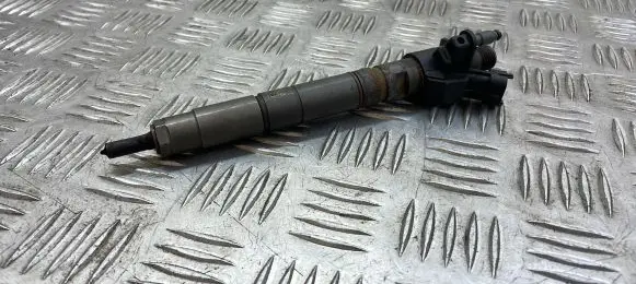 Volvo XC60 Fuel injector 31303238 0445116