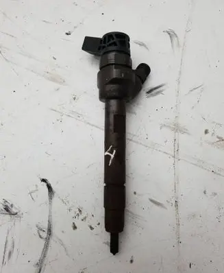 BMW 4 F32 F33 Fuel injector 7810702