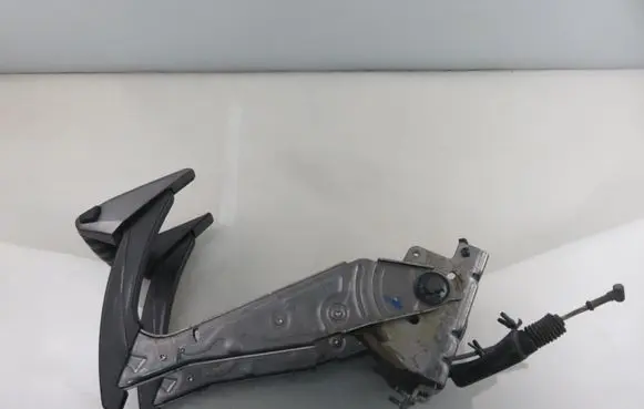 Opel Zafira B Handbrake/parking brake lever assembly 13173080