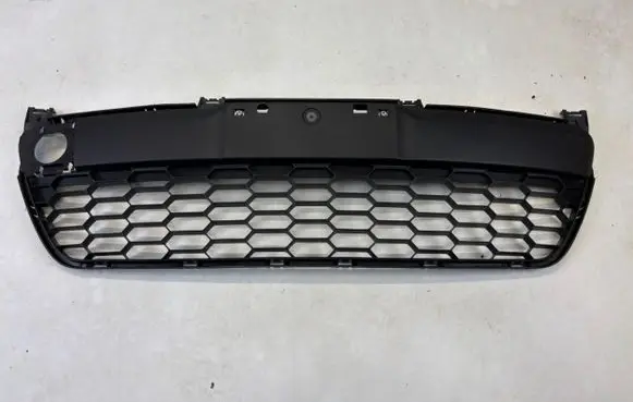 Mazda 2 Front bumper lower grill D651-501T1 K3301