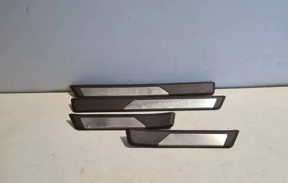 Lexus ES VII XZ10 sill trim set (inner) 6791233150 6791133150 6791633160