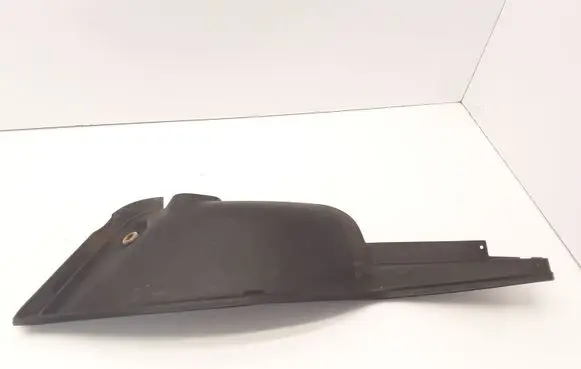 Trunk/boot lower side trim panel