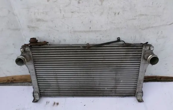 Toyota Auris 150 Intercooler radiator 1271002541