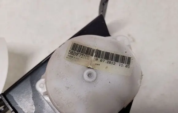 Opel Insignia A Rear seatbelt 13288436