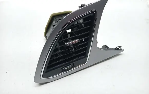 Seat Leon (5F) Dashboard air vent grill cover trim 5F1820901