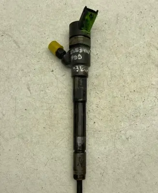 Fuel injector