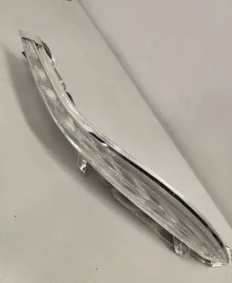 Mercedes-Benz B W246 W242 LED Daytime headlight 1305715158 R1304492135 1305715142